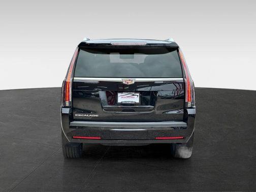 2016 Cadillac Escalade Luxury