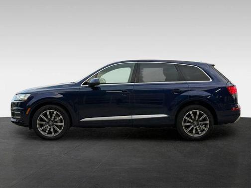2019 Audi Q7 55 Premium Plus