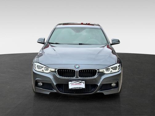 Gray 2018 BMW 330 i xDrive