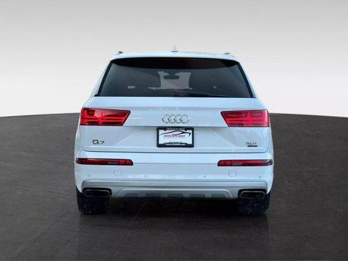 2017 Audi Q7 3.0T Prestige