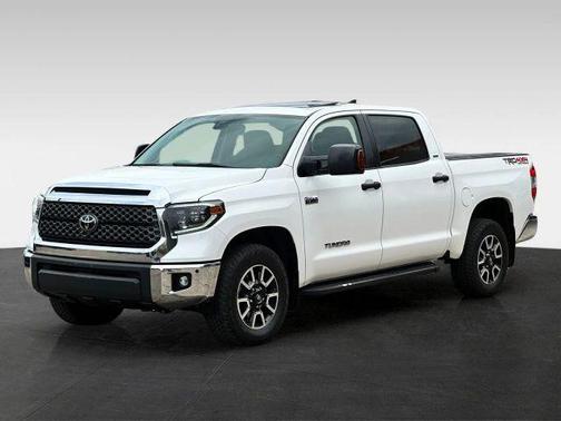 White 2020 Toyota Tundra SR5
