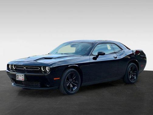 Black 2017 Dodge Challenger SXT