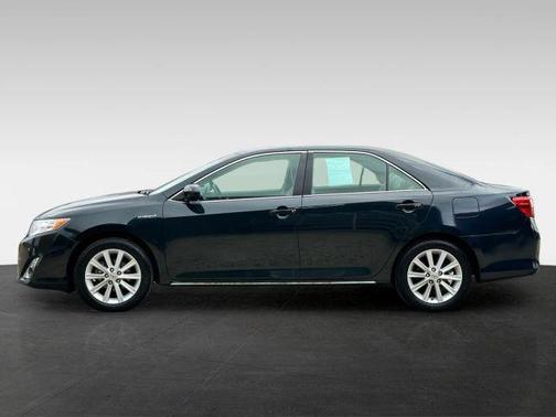 2012 Toyota Camry Hybrid XLE