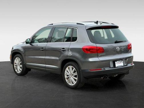 2016 Volkswagen Tiguan SE