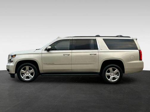 2017 Chevrolet Suburban LT