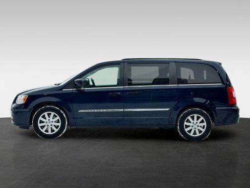 2012 Chrysler Town & Country Touring