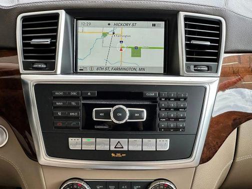 White 2015 Mercedes-Benz M-Class ML 400