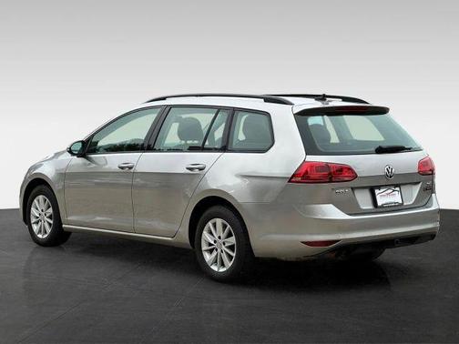 Tungsten Silver Metallic 2016 Volkswagen Golf SportWagen TSI S 4-Door