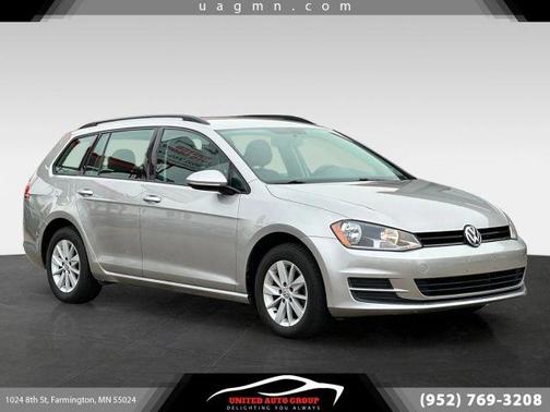 Tungsten Silver Metallic 2016 Volkswagen Golf SportWagen TSI S 4-Door