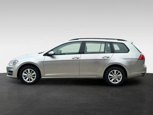 Tungsten Silver Metallic 2016 Volkswagen Golf SportWagen TSI S 4-Door