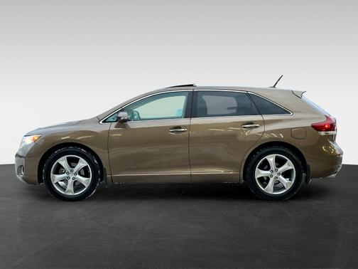 2014 Toyota Venza XLE