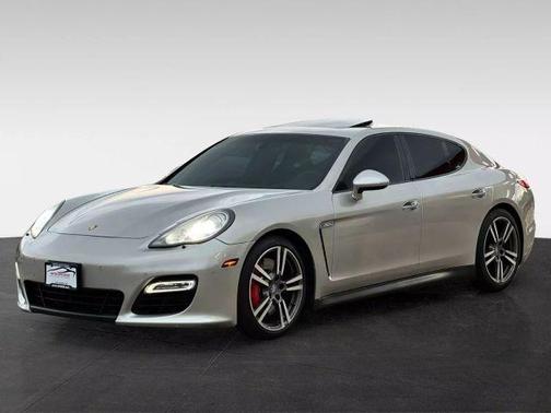 2013 Porsche Panamera GTS