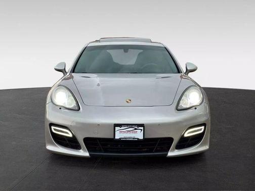 2013 Porsche Panamera GTS