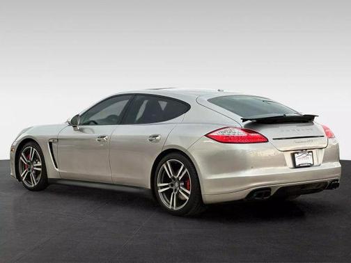 2013 Porsche Panamera GTS