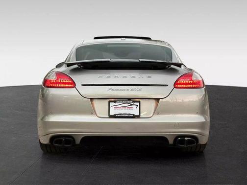 2013 Porsche Panamera GTS