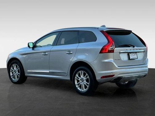 2015 Volvo XC60 T5 Premier