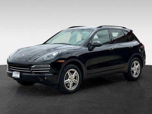 2014 Porsche Cayenne Platinum Edition