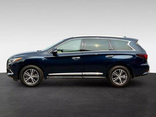 2017 INFINITI QX60 Base