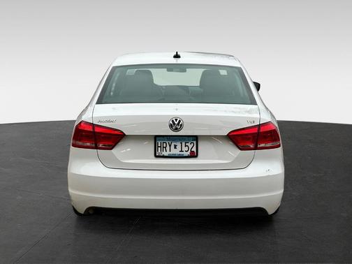 2015 Volkswagen Passat 1.8T S