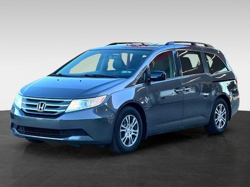 Gray 2013 Honda Odyssey EX-L