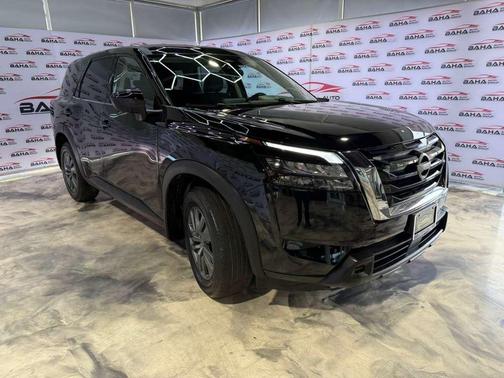 2024 Nissan Pathfinder S 4WD