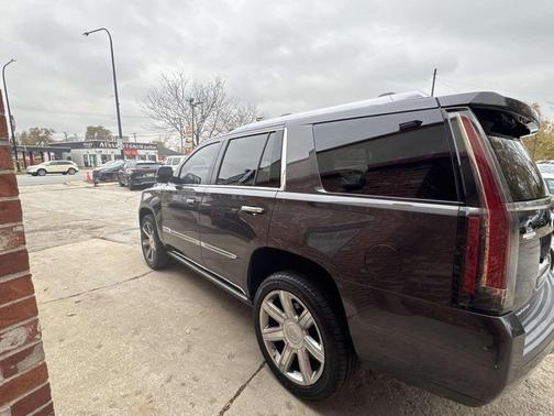 2016 Cadillac Escalade Premium