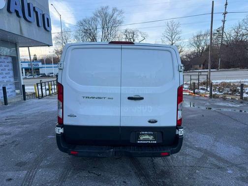 2015 Ford Transit-150 Base