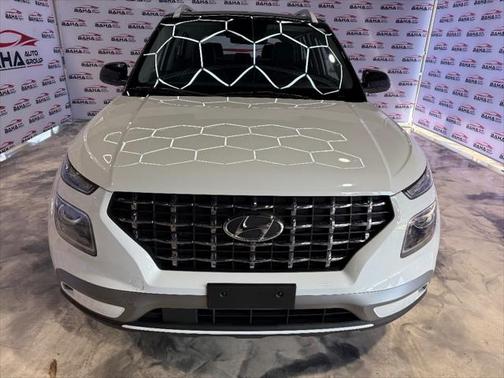 2022 Hyundai VENUE Limited