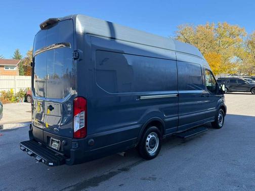 2020 Ford Transit-250 Base