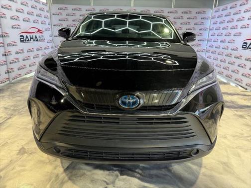 2022 Toyota Venza LE