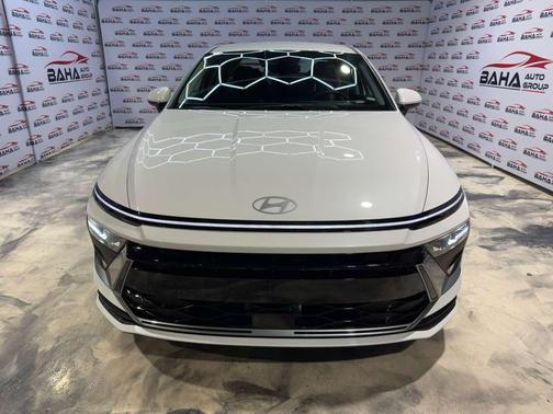 2026 Hyundai SONATA Hybrid Base