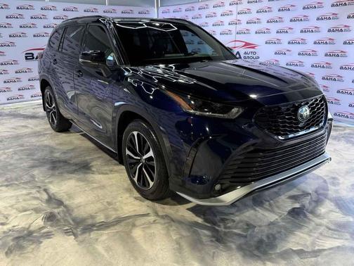 2022 Toyota Highlander XSE