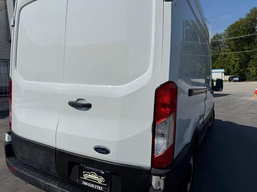 2021 Ford Transit-250 Base