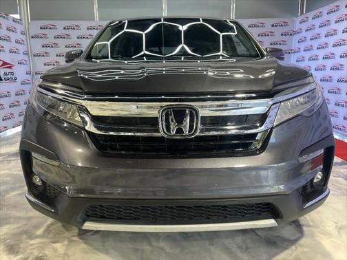 2022 Honda Pilot Touring 8-Passenger