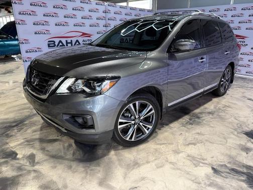2020 Nissan Pathfinder Platinum 2WD