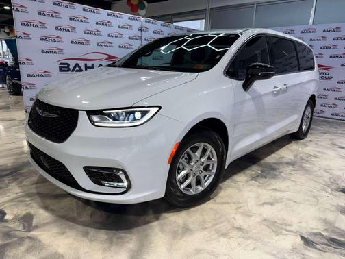 2025 Chrysler Pacifica L