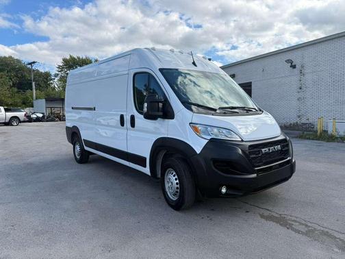 2025 RAM ProMaster 2500 Tradesman