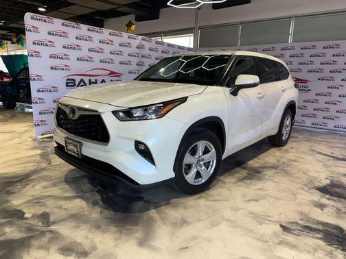 2020 Toyota Highlander LE
