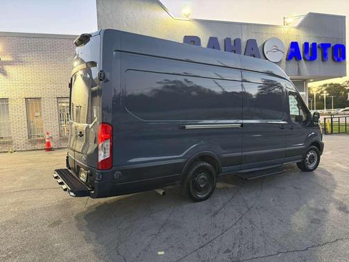 2020 Ford Transit-250 Base