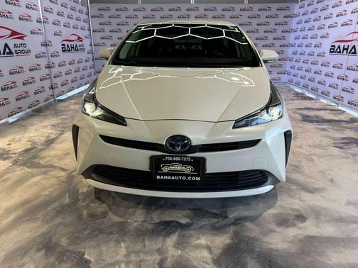 2019 Toyota Prius L