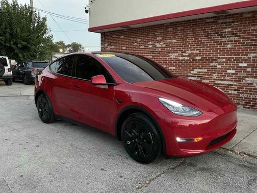 2021 Tesla Model Y Long Range Dual Motor All-Wheel Drive