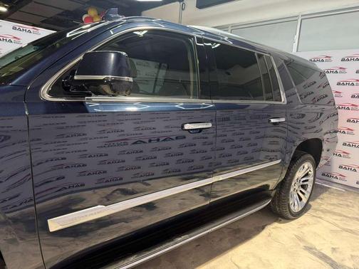 2019 Cadillac Escalade ESV Luxury