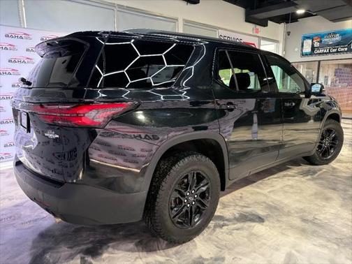 2022 Chevrolet Traverse LT Leather
