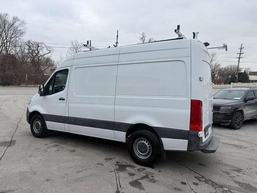 2021 Mercedes-Benz Sprinter 2500 Standard Roof