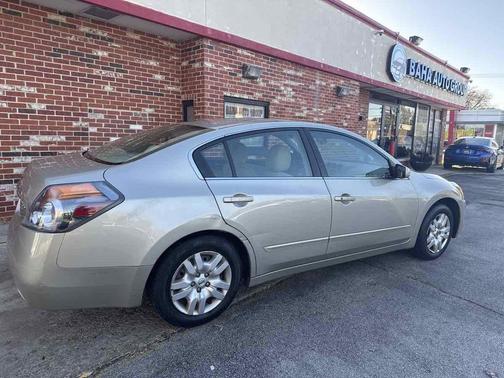 2010 Nissan Altima 2.5 S