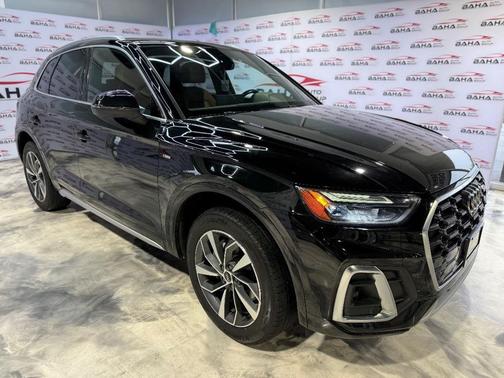 2022 Audi Q5 45 S line Premium Plus