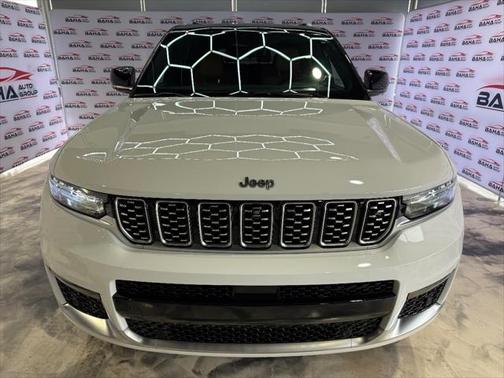 2022 Jeep Grand Cherokee L Summit