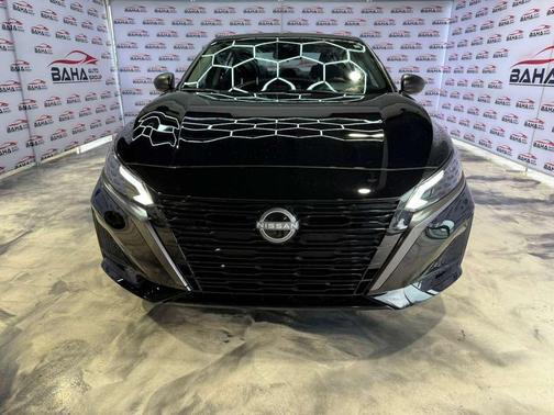 Super Black 2026 Nissan Altima SV