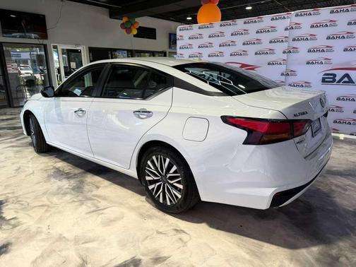 2025 Nissan Altima SV FWD
