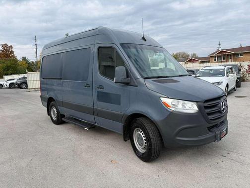 2019 Mercedes-Benz Sprinter 2500 Standard Roof